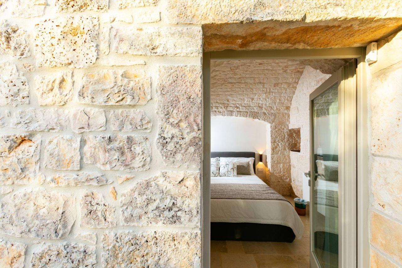 Dimora Ritunno Bed & Breakfast Locorotondo Bagian luar foto