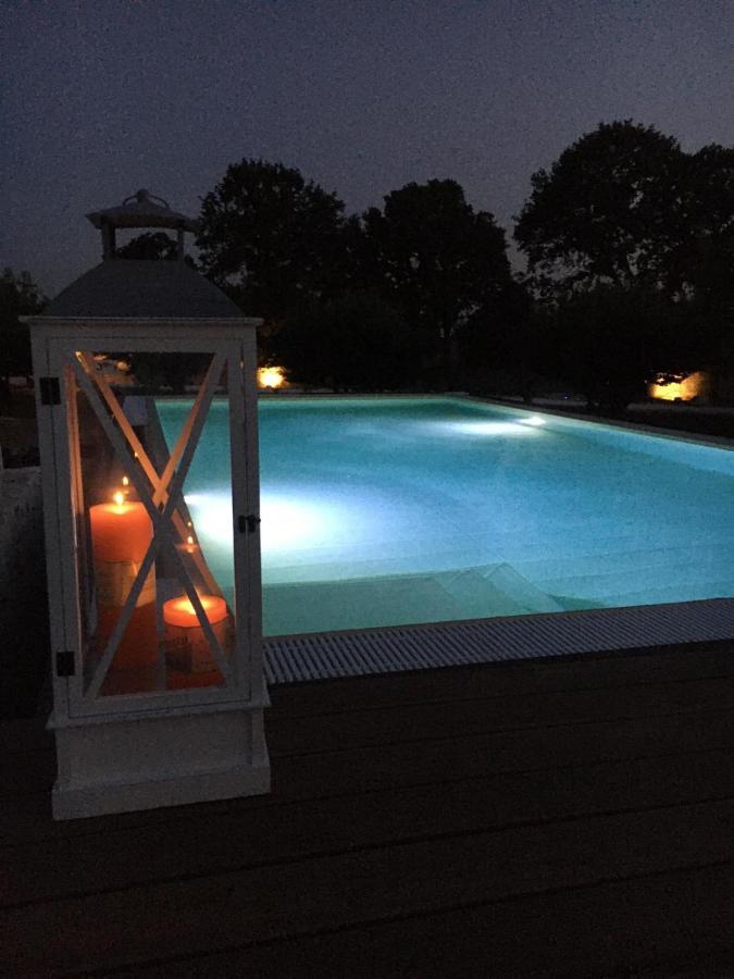 Dimora Ritunno Bed & Breakfast Locorotondo Bagian luar foto